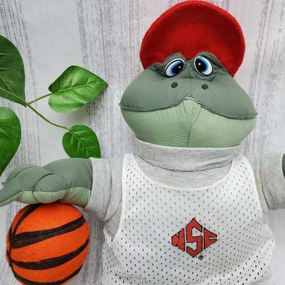 Vtg NCSU Mascot Croaking Frog Team Toad - Picture 2 of 15